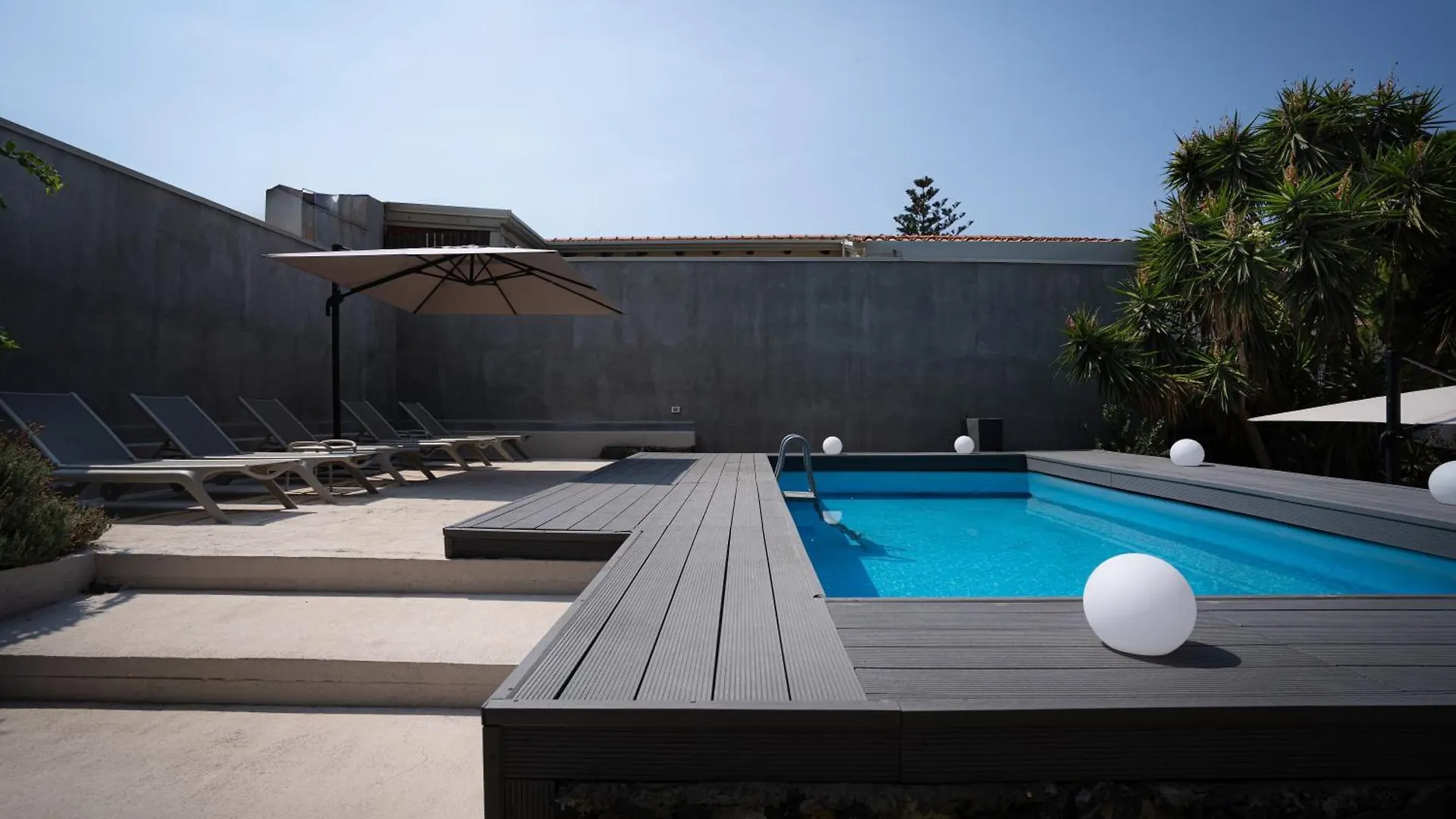 Ollen Apartments Catania Aparthotel