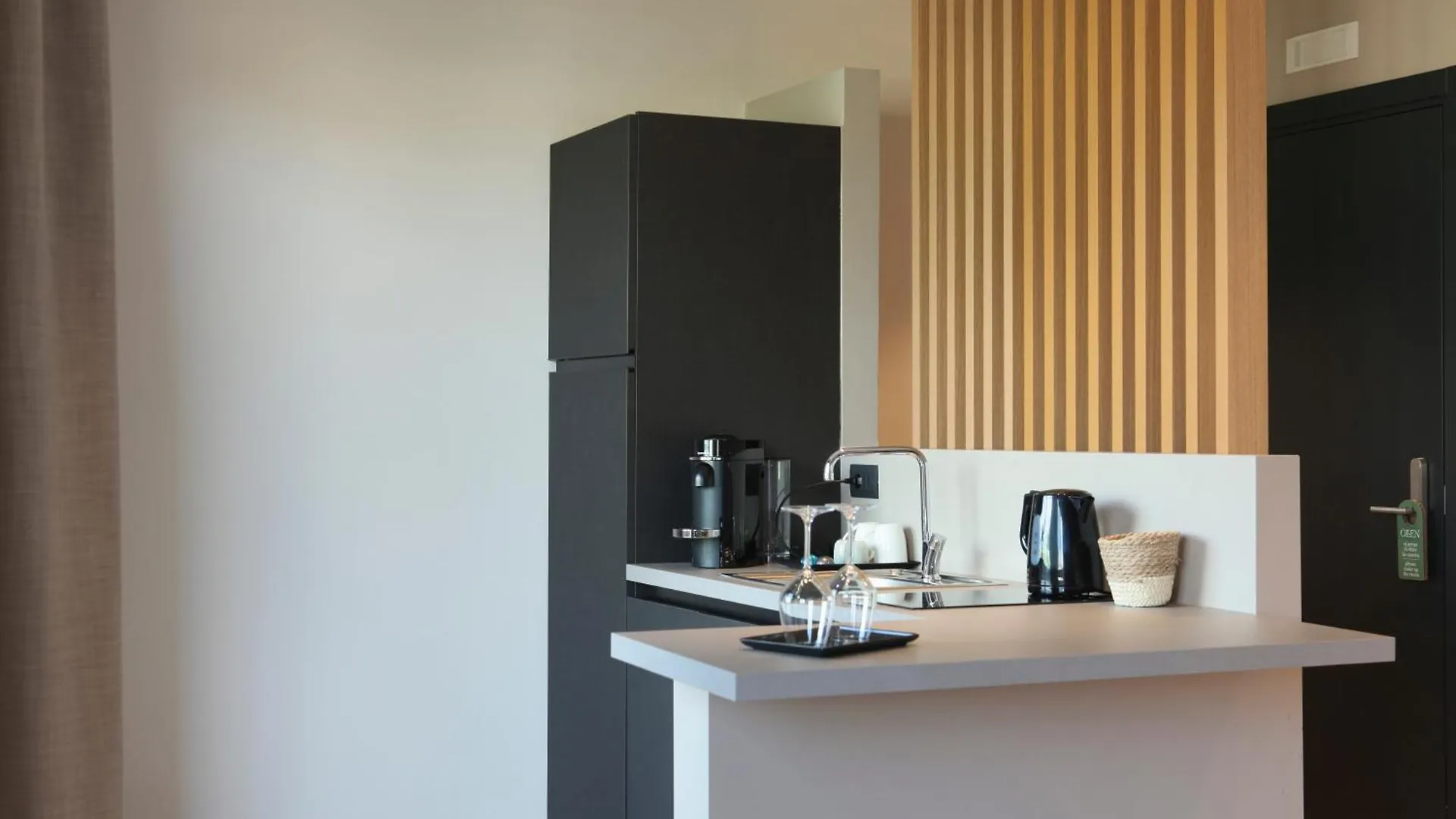 Ollen Apartments Catania 3*,  Italy