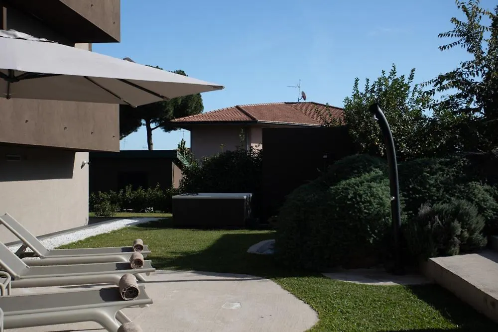 Ollen Apartments CTA Italia